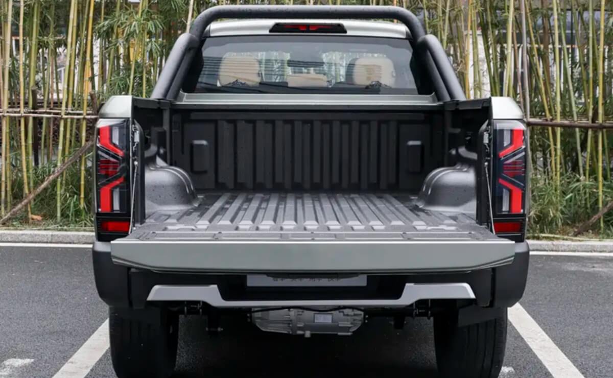 Chery Himla EV, la pick up de menos de 19000 dólares y 400 CV que va por Toyota Hilux 1 Chery Himla EV, la nueva pick up mediana y eléctrica