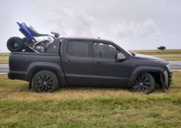 Multa y posterior choque de una Volkswagen Amarok