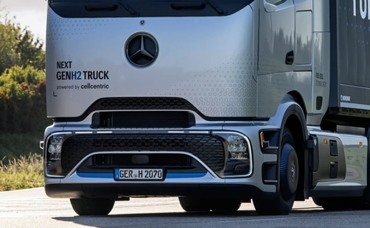 Daimler Truck acelera con el hidrógeno: así es su nuevo camión de más de 1000 km de autonomía 1 Daimler Truck Mercedes-Benz NextGenH2, el camión a hidrógeno