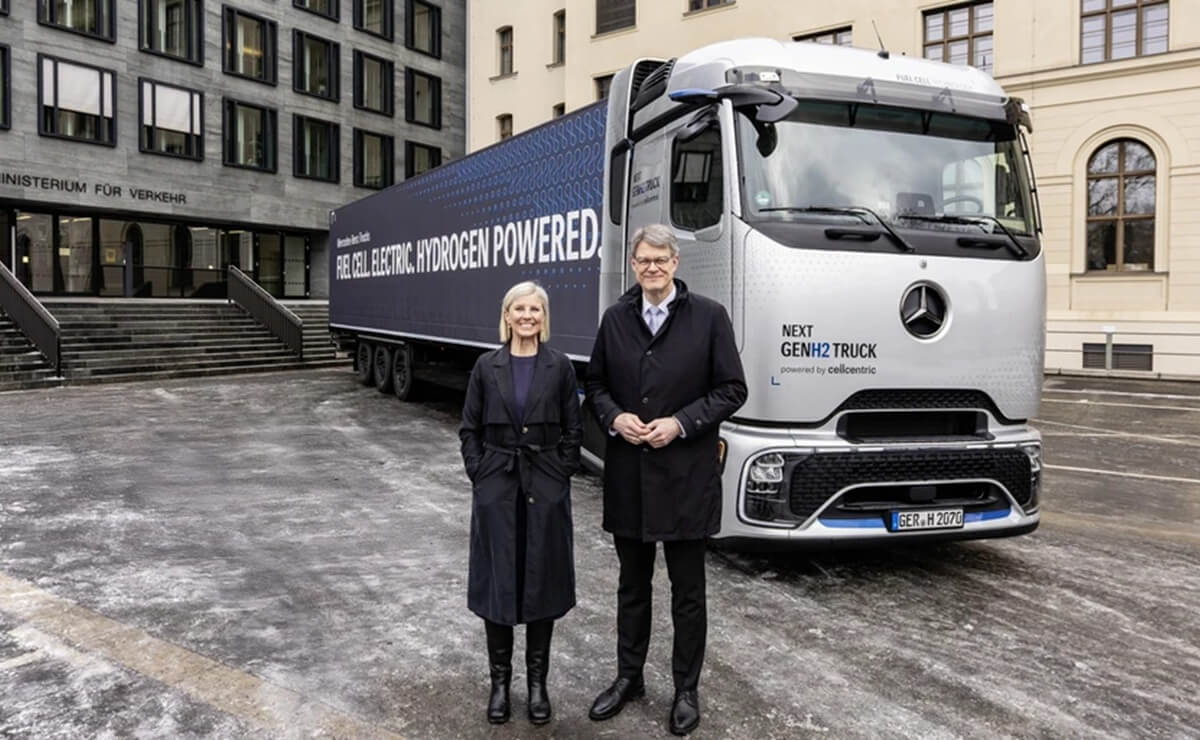 Daimler Truck acelera con el hidrógeno: así es su nuevo camión de más de 1000 km de autonomía 4 Daimler Truck NextGenH2 Truck