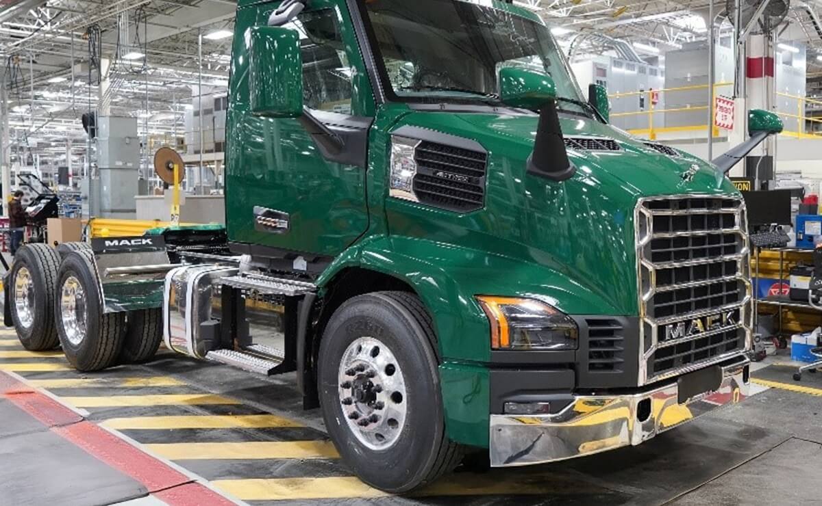 Mack Anthem, el camión para el transporte regional