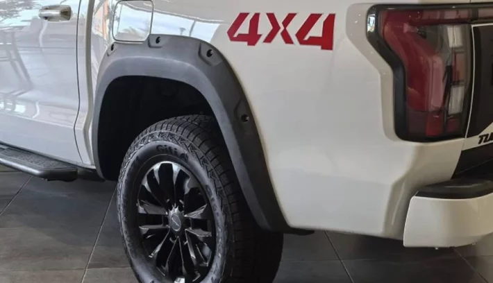 Lanzamientos de pick ups que irán por Toyota Hilux y Nissan Frontier