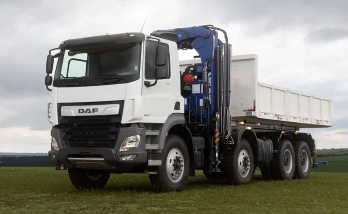 DAF desarrolla el CF Minería 8x4 2 en 1, una solución extrema para operaciones de oro 3 DAF CF Mineracao Suriname