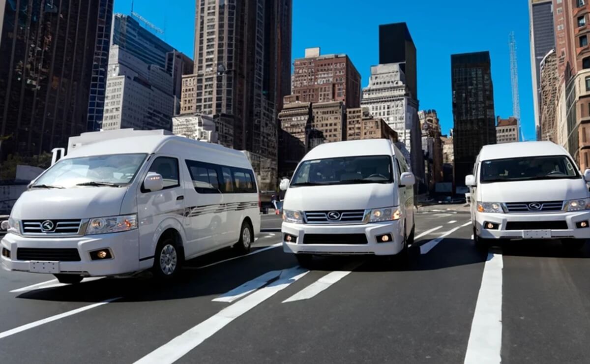 King Long Kingo 2026: la furgoneta que desafía a Toyota con mejor precio 4 King Long Kingo versiones