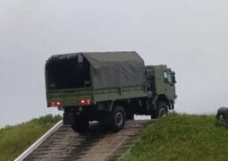 Primer UNIMOG U4000