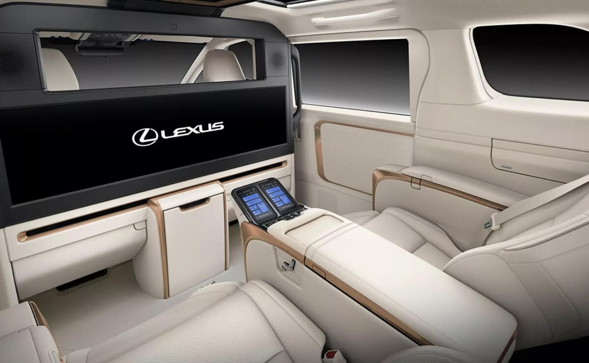 Lexus LM500h 2026 por dentro