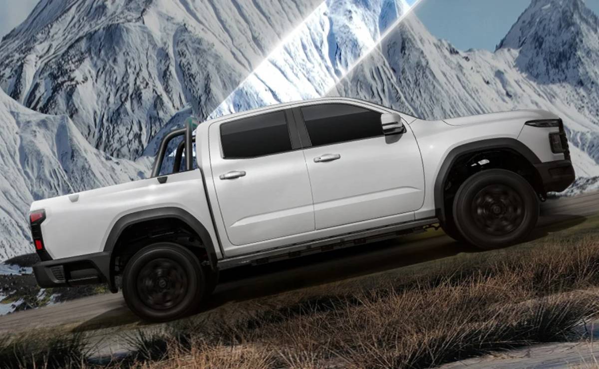 400 CV y por menos de 19000 dólares: se presentó una pick up que va por Toyota Hilux 1 Rely R08 EV, la nueva pick up eléctrica