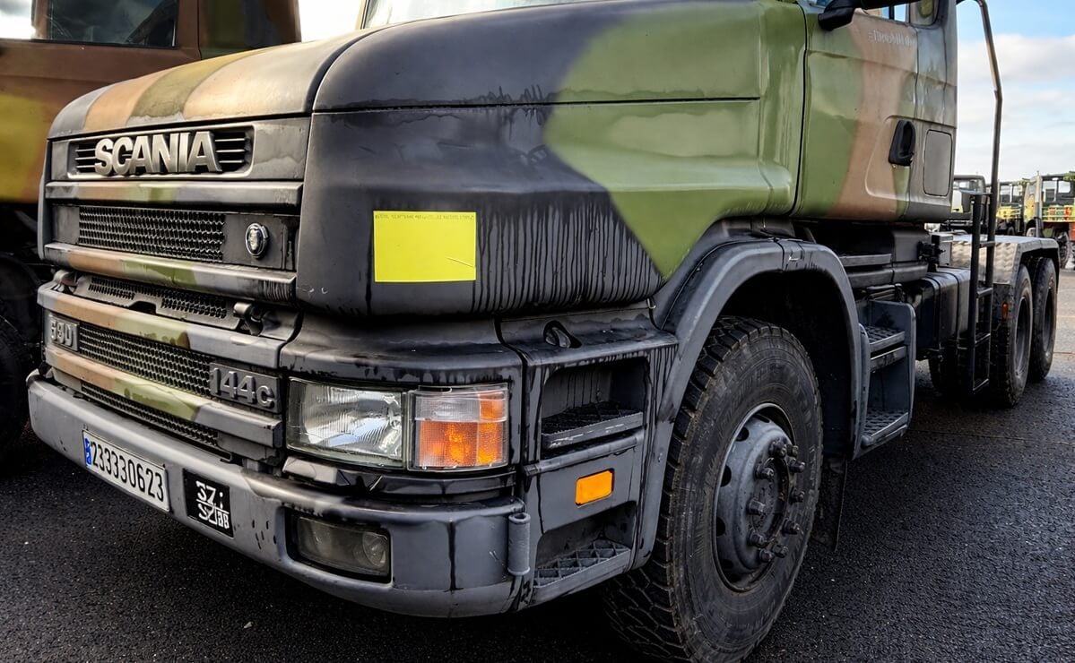 Scania T144C 530 V8 subasta