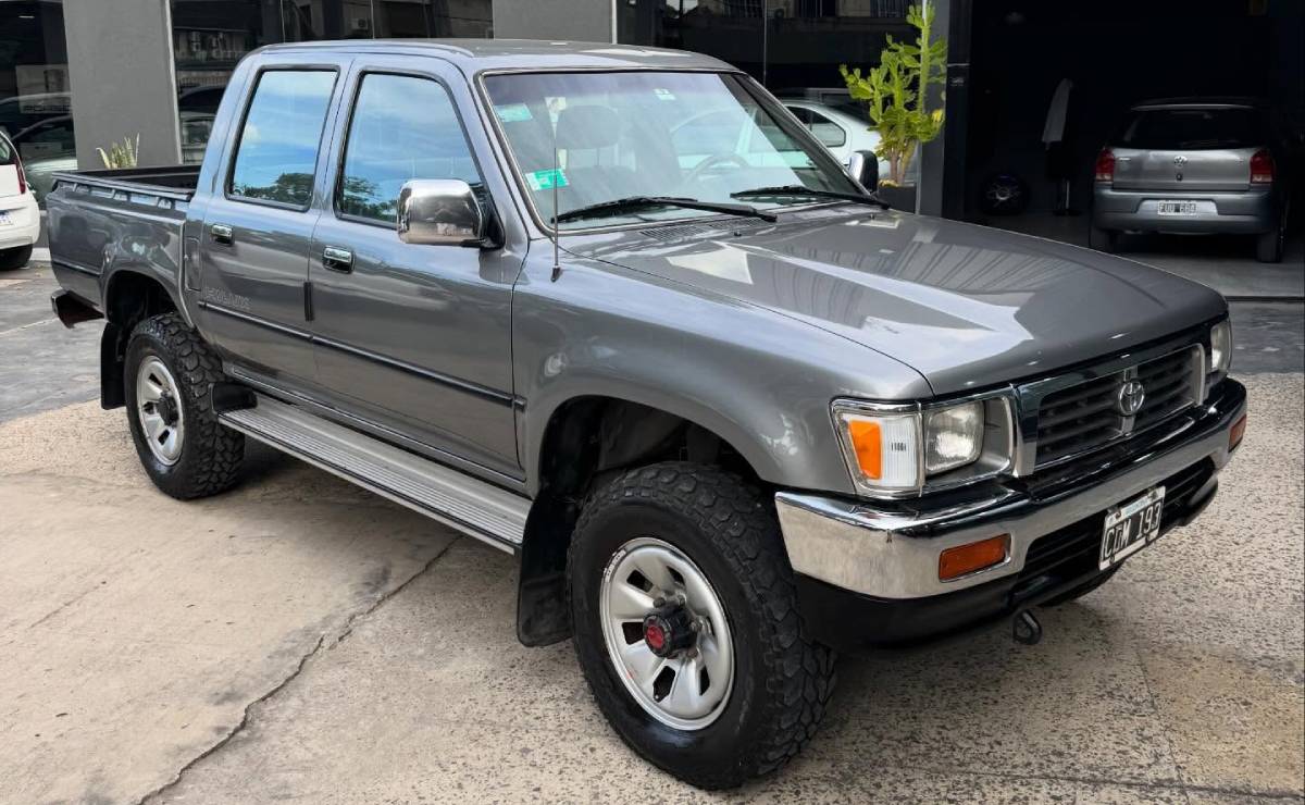 Toyota Hilux 4×4 estado