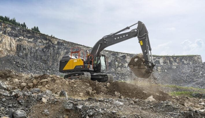 Volvo lanza la excavadora EC230 Electric 2 Scaled