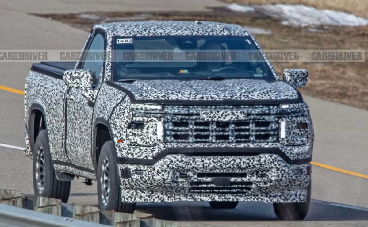 Motor V8 y 360 CV: Chevrolet ya prueba su nueva pick up para complicar a la Ford F-150 3 Chevrolet Silverado 2027