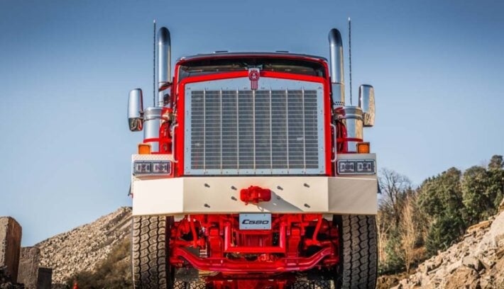 Kenworth C580