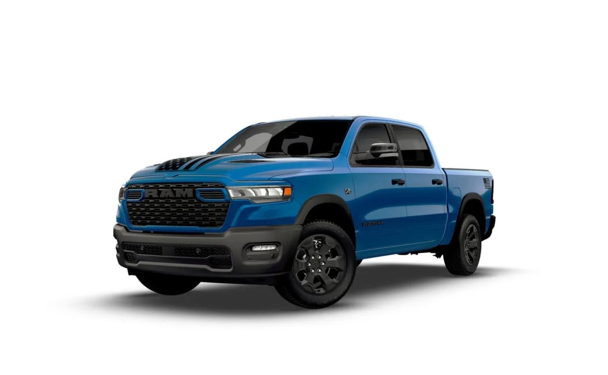 ¿Pagarías más de 70.000 dólares por esta pick up? RAM lanza la versión más patriótica de su 1500 4 RAM 1500 América 250