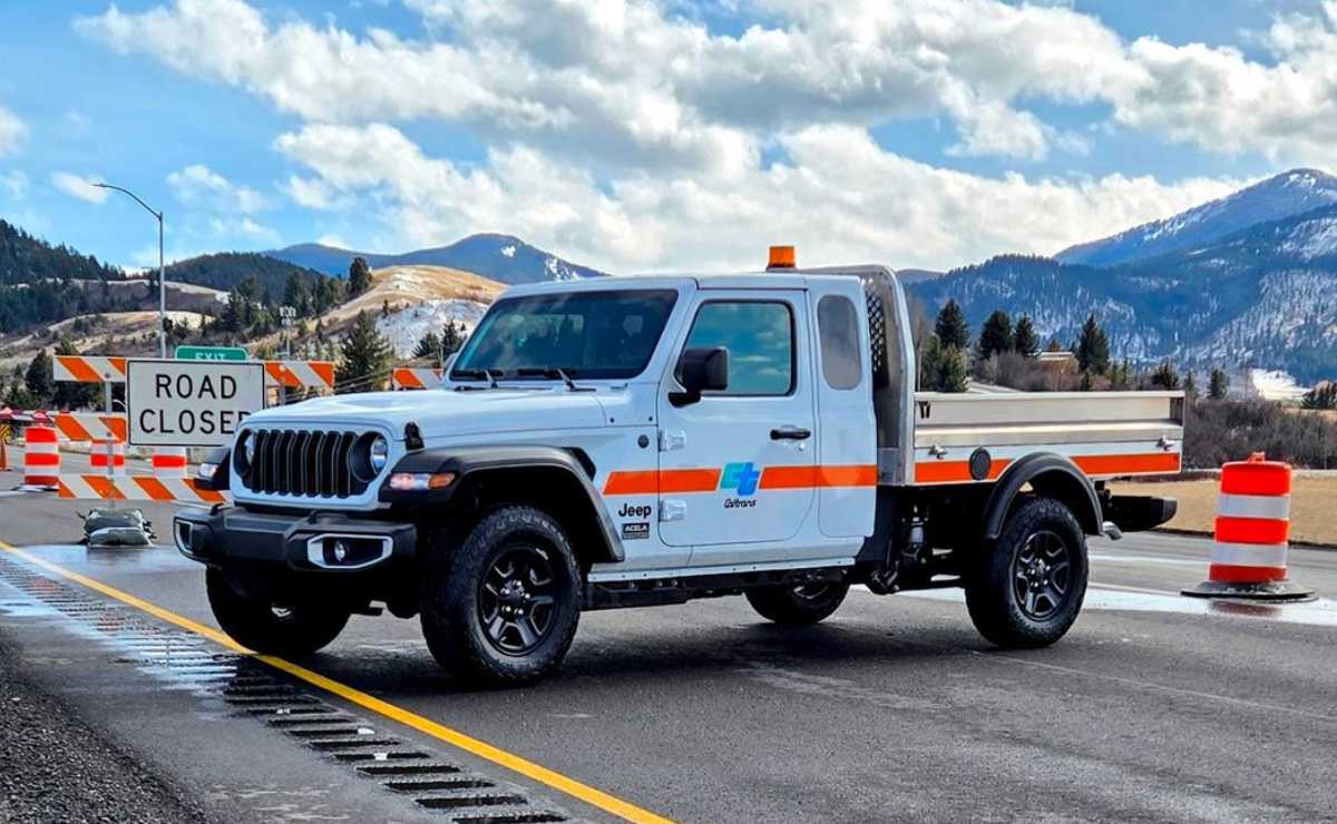 Jeep y la pick up con ADN Mercedes que no pudo ser: ¿cómo era y por qué no se fabricó? 4 Acela Dispatcher 4×4 la pick up de Jeep que no fue