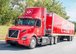 Camiones de Volvo 100% eléctricos se suman a la flota de Coca Cola