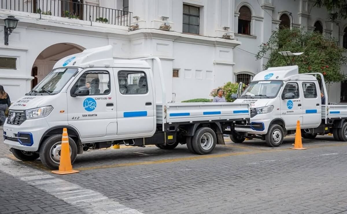 Dongfeng Argentina entregó una nueva flota a un municipio de Mendoza 2 Dongfeng entrega Captain W 412