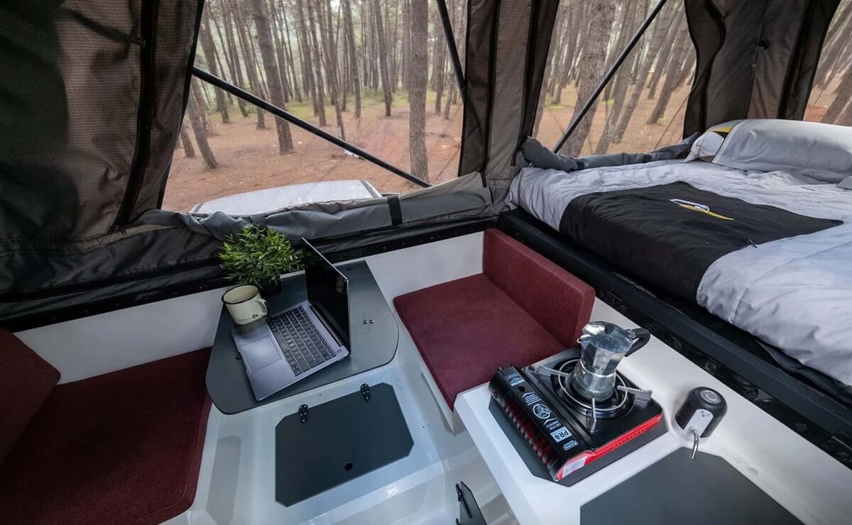 La solución que convierte una pick up en camper en segundos: ¿quién la ofrece y a qué precio? 3 Hotomobil Atlas Cabin Box 2026 por dentro