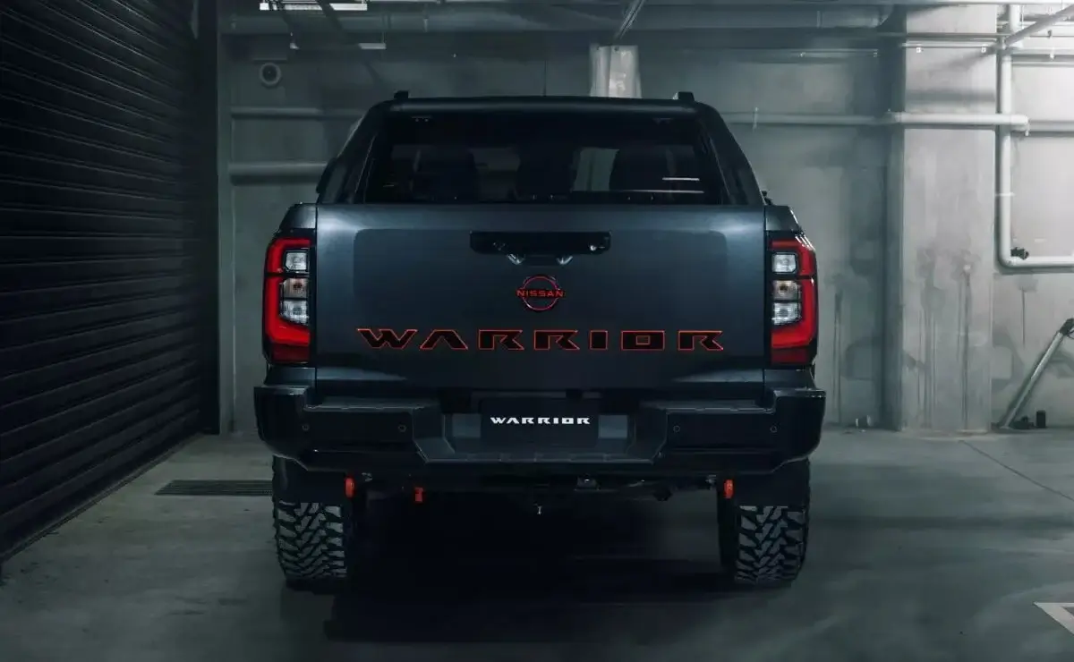 Nissan Navara Warrior 2026 zona trasera