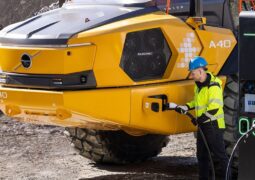 Volvo CE prepara nuevos camiones eléctricos