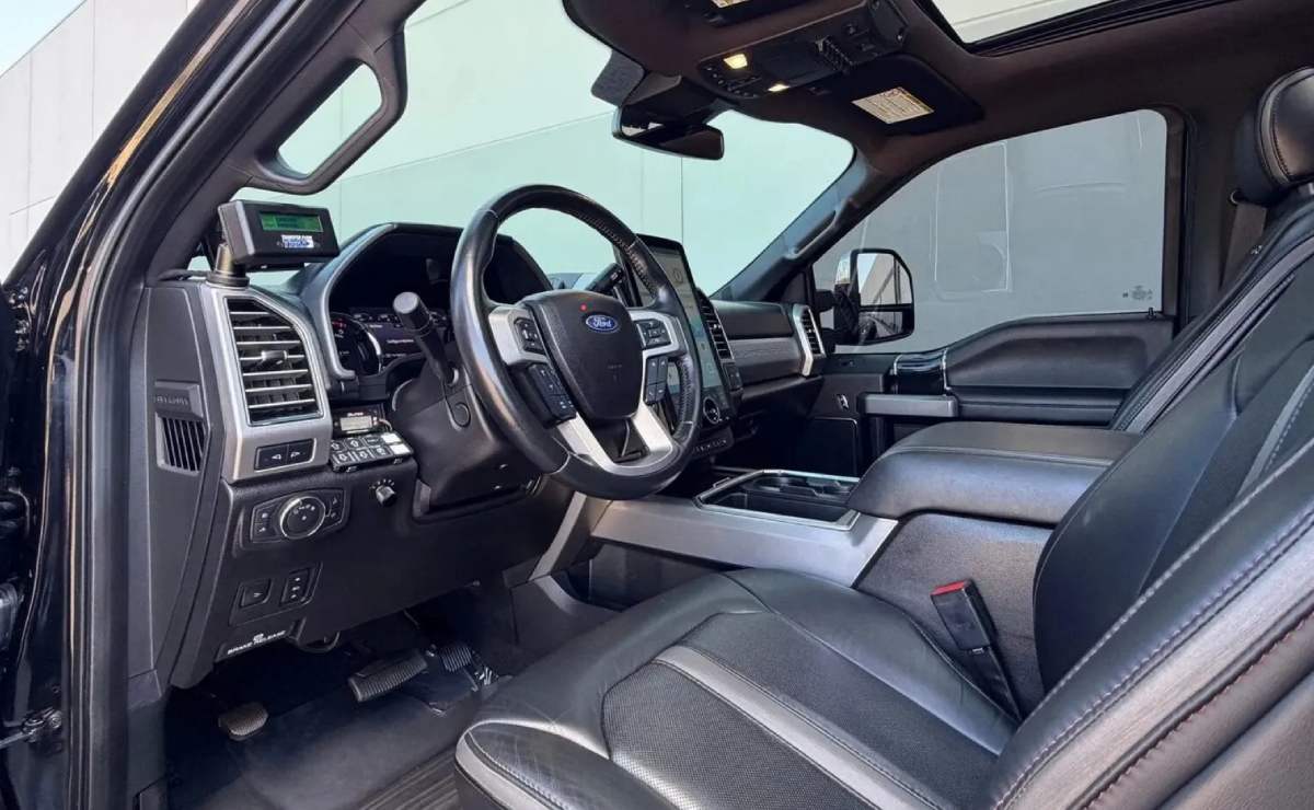 pick up ford f 450 platinum 5