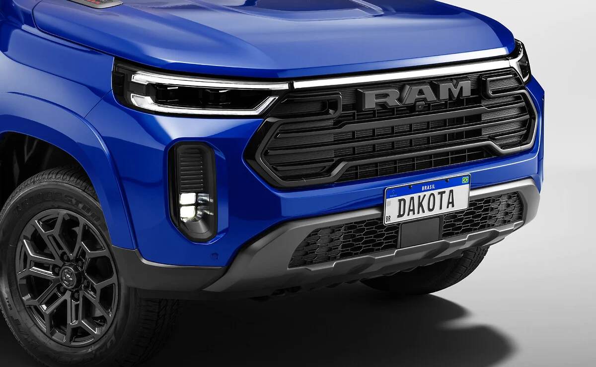 ram dakota night edition 5