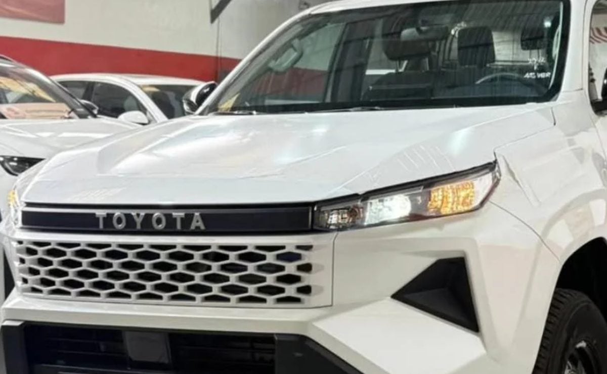 toyota hilux 2026 5