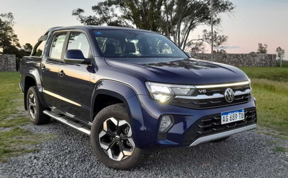 volkswagen amarok black.style v6