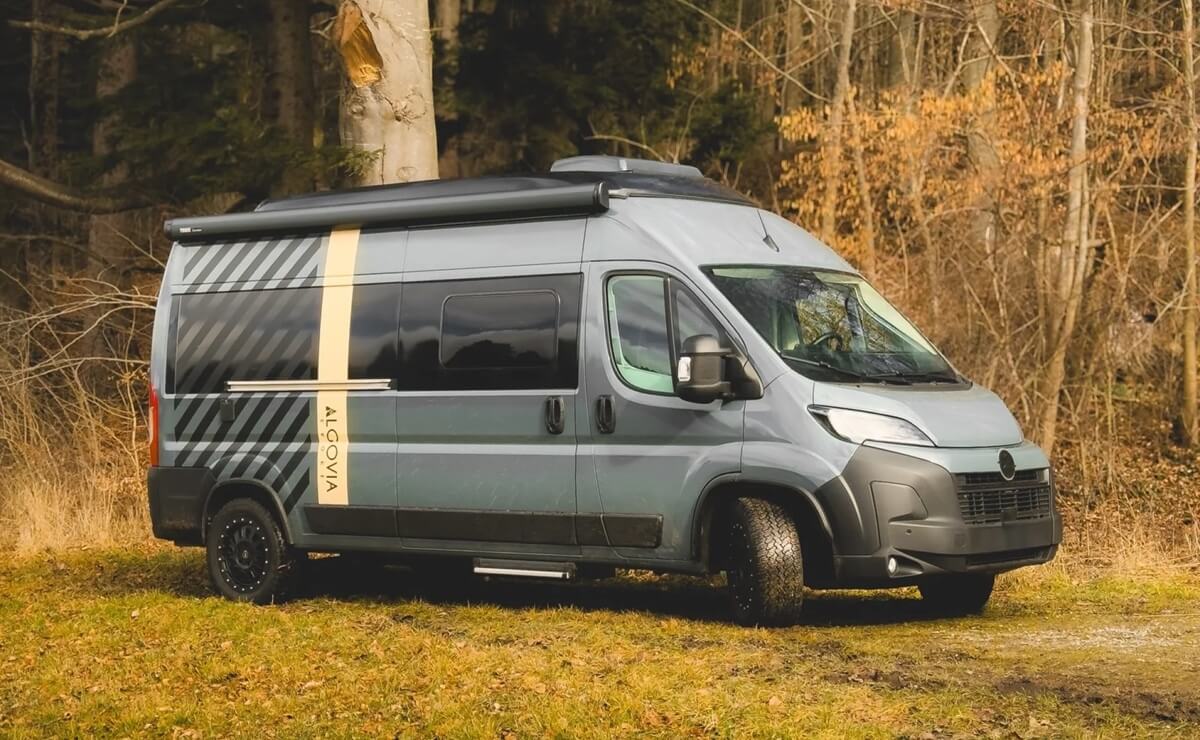 Esta camper aprovecha el espacio como pocas y sorprende por su versatilidad 1 Algovia Escape 2026, la camper