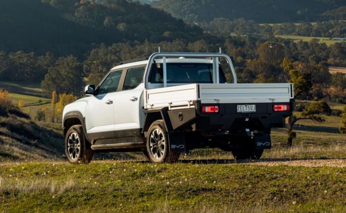BYD lanza estas nuevas versiones de la Shark, la pick up que va por Toyota Hilux 3 BYD Shark nueva version