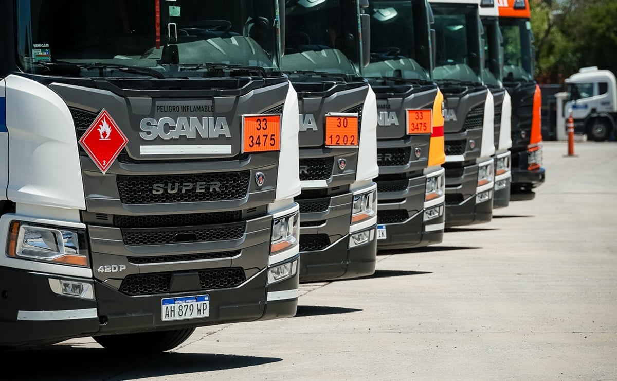 El Grupo Beraldi incorporó 100 camiones Scania Super 1 Los nuevos camiones Scania Super del Grupo Beraldi