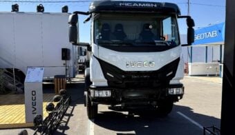 Nuevo Iveco Tector 8x4
