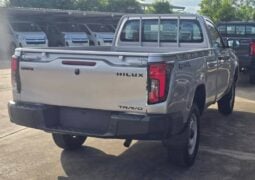 Así es la Toyota Hilux base
