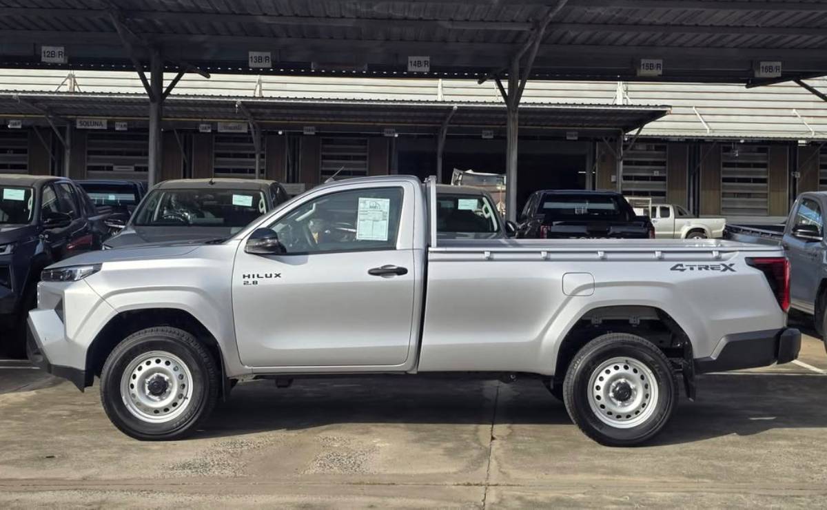 Nueva Toyota Hilux base perfil