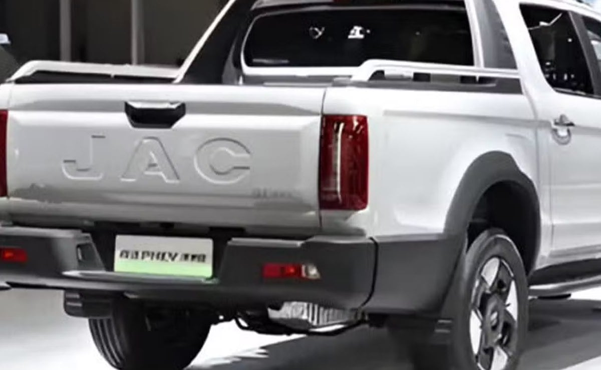 jac hunter phev 4