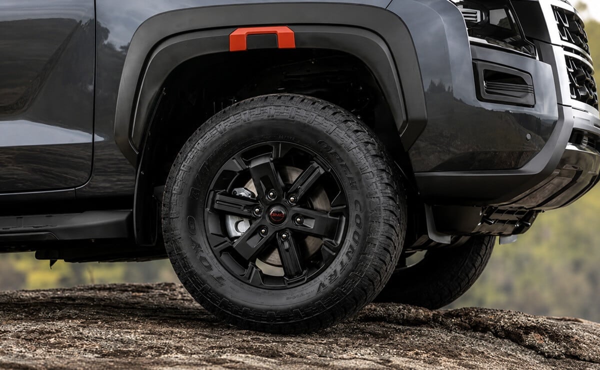 Nissan lanzó una renovada pick up mediana: ¿es superior a Frontier? 1 Nissan y la renovada Navara, la pick up mediana