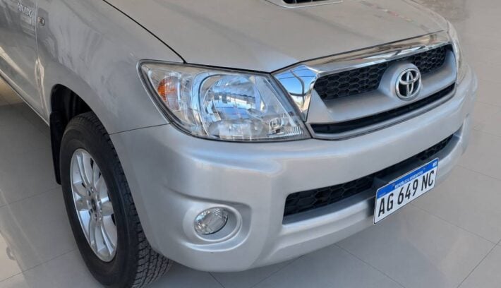 Una Toyota Hilux del año 2010