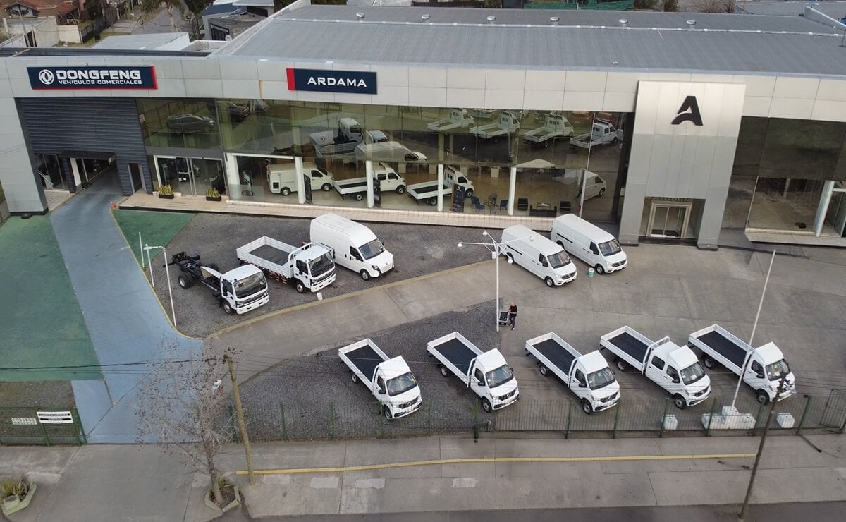 Ardama Dongfeng Oficial fachada 1