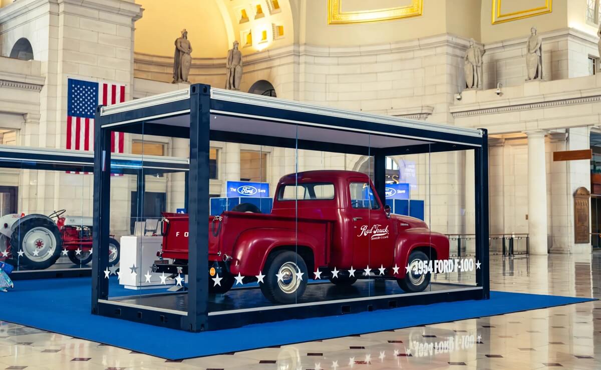 La historia de una Ford F-100 1954: ¿cómo la pick up se convirtió en un gran ícono? 3 Ford F 100