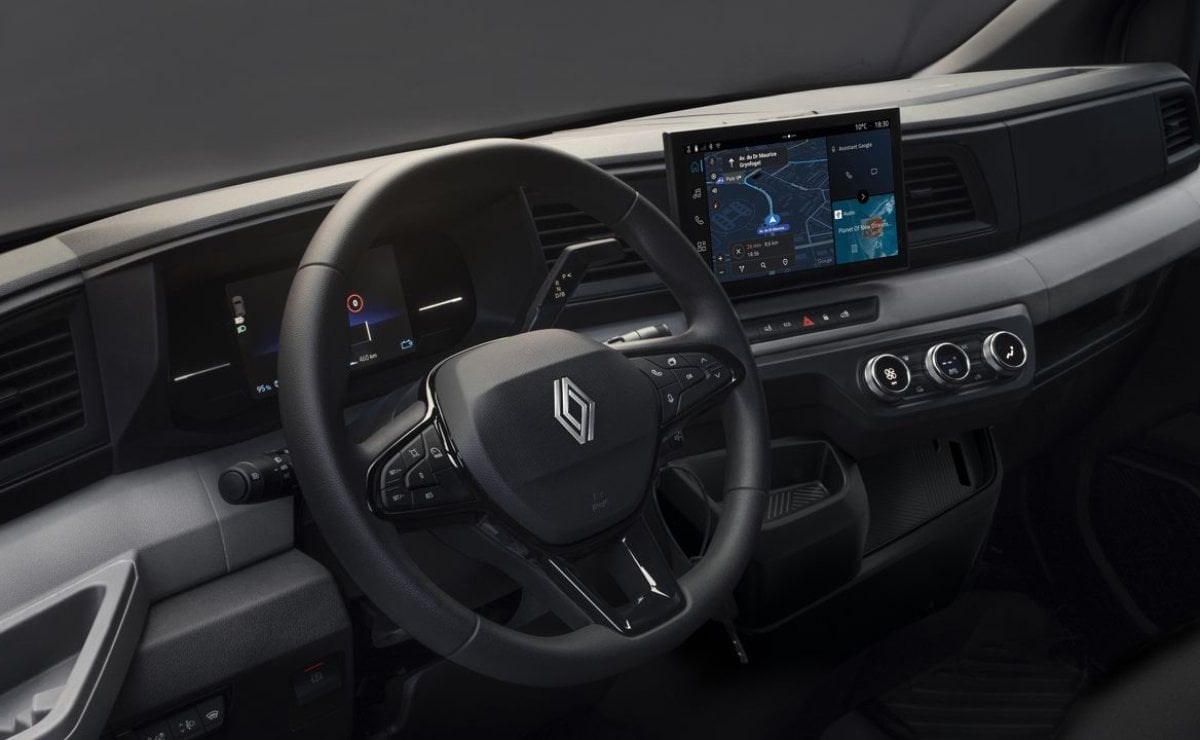 Renault Master 2027: estos son los cambios de la furgoneta para liderar el segmento 4 Interior Renault Master 2027