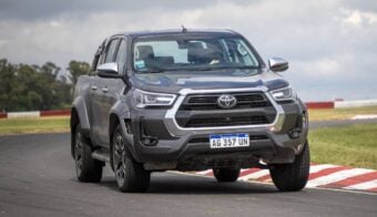 Toyota Hilux precios