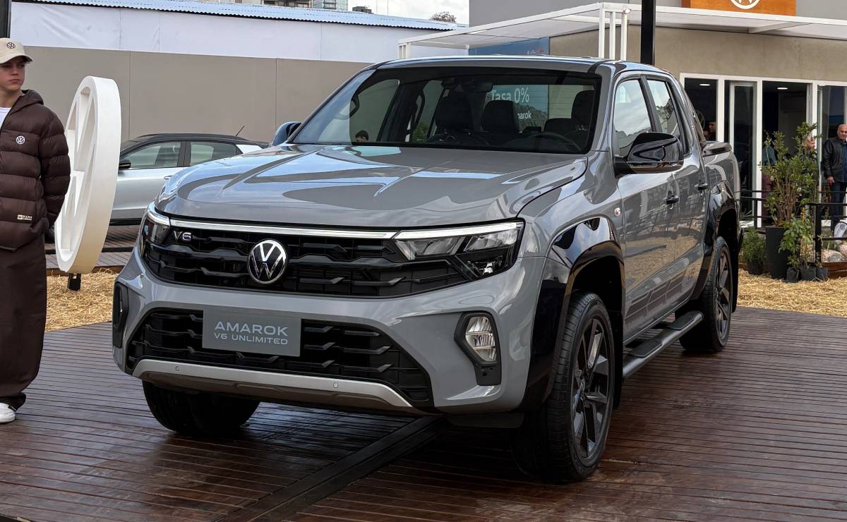 Volkswagen despide la Amarok V6 con esta versión especial: ¿qué trae de diferente? 2 Volkswagen Amarok V6 Unlimited frontal