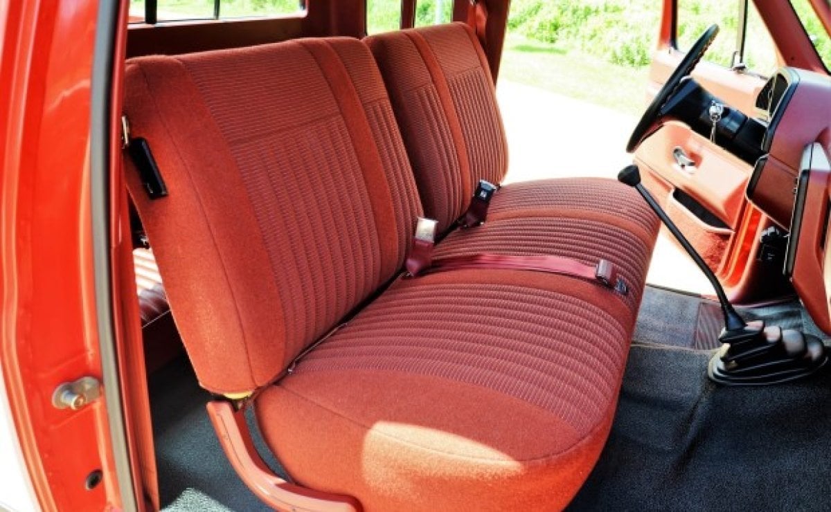 De 1987, pero como una 0 km: esta Ford F-150 sorprende al mundo 2 ford f 150 supercab 19873