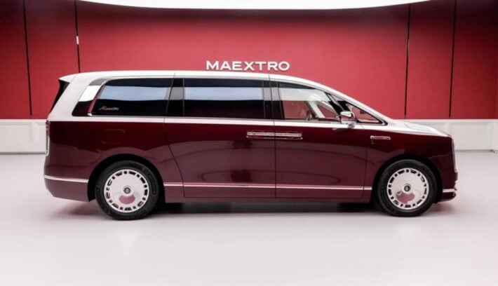 Maextro V800, la minivan de la marca de lujo