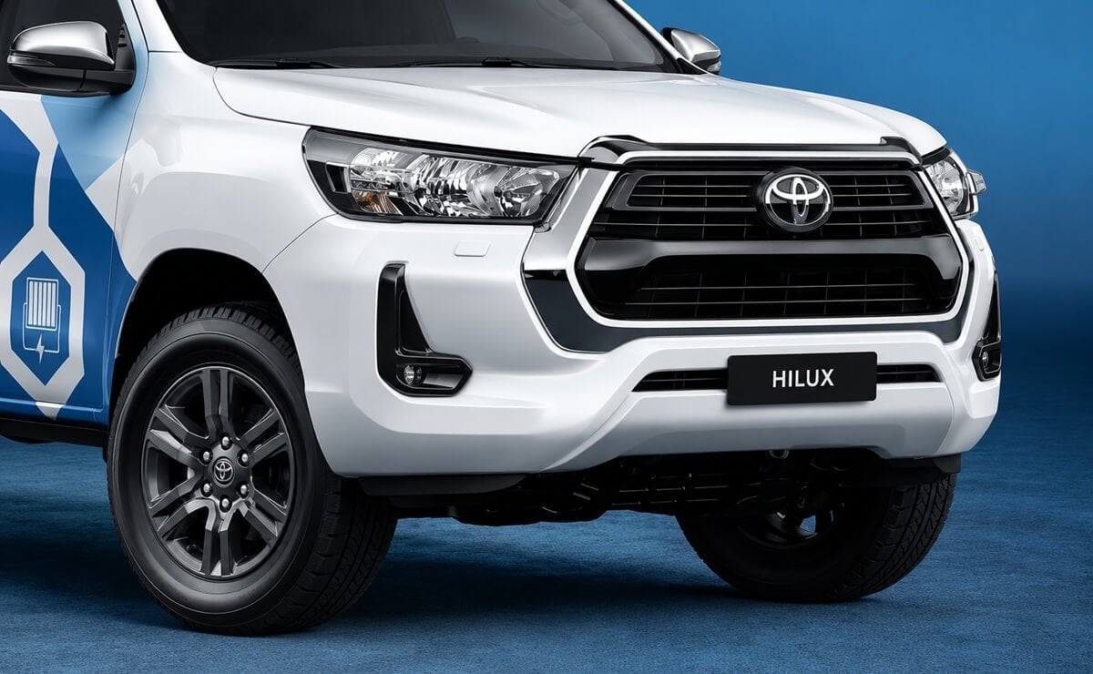 La nueva Toyota Hilux: no es diesel ni eléctrica y tiene 600 km de autonomía 1 Toyota Hilux a hidrógeno