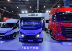 Iveco exhibe sus modelos
