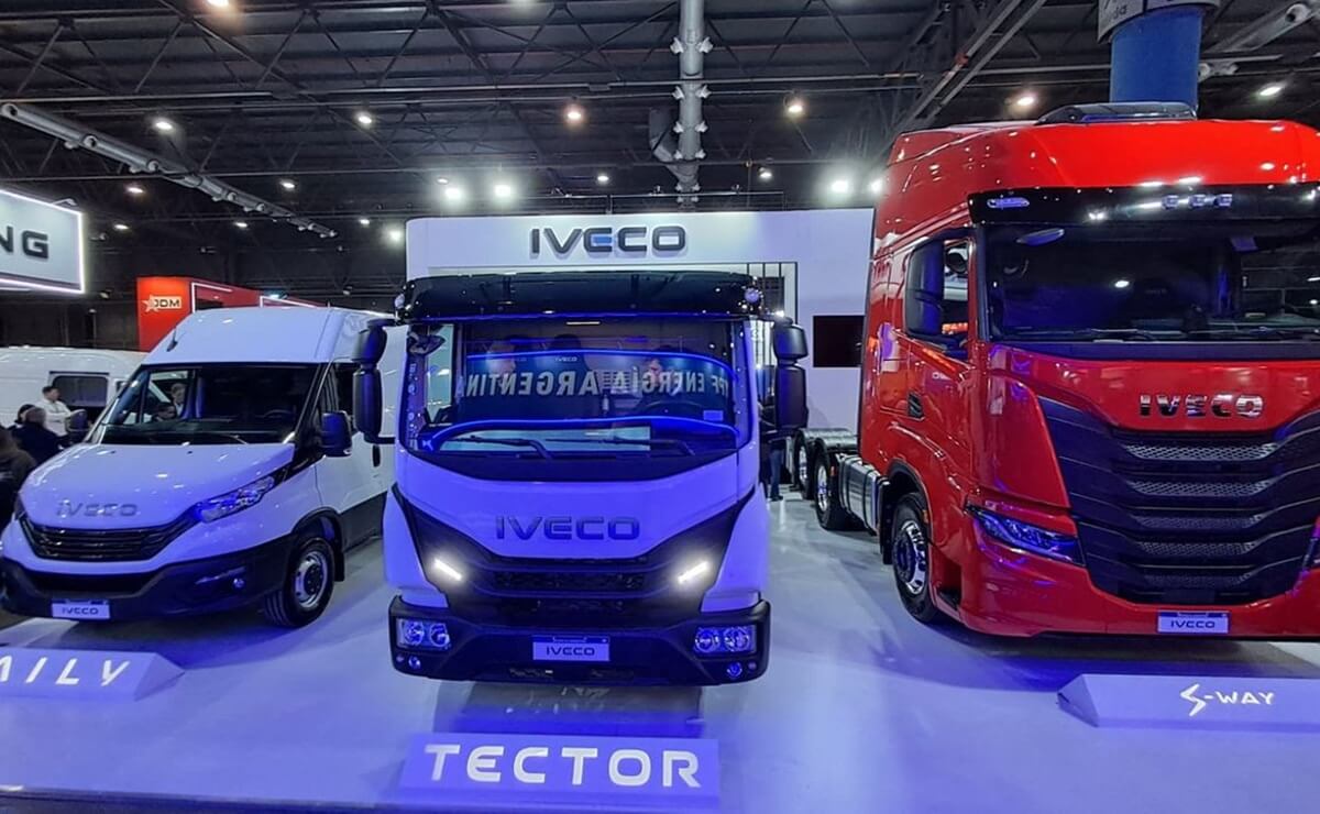 La ruta de la evolución sigue en marcha, IVECO presenta los nuevos Tector 9 y 11 Autoshift 1 Iveco exhibe sus modelos
