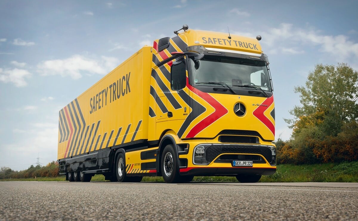 Mercedes-Benz Safety Truck y Safety Coach: Innovación en Seguridad Vial para Niños en Alemania 1 Mercedes-Benz Safety Truck novedades