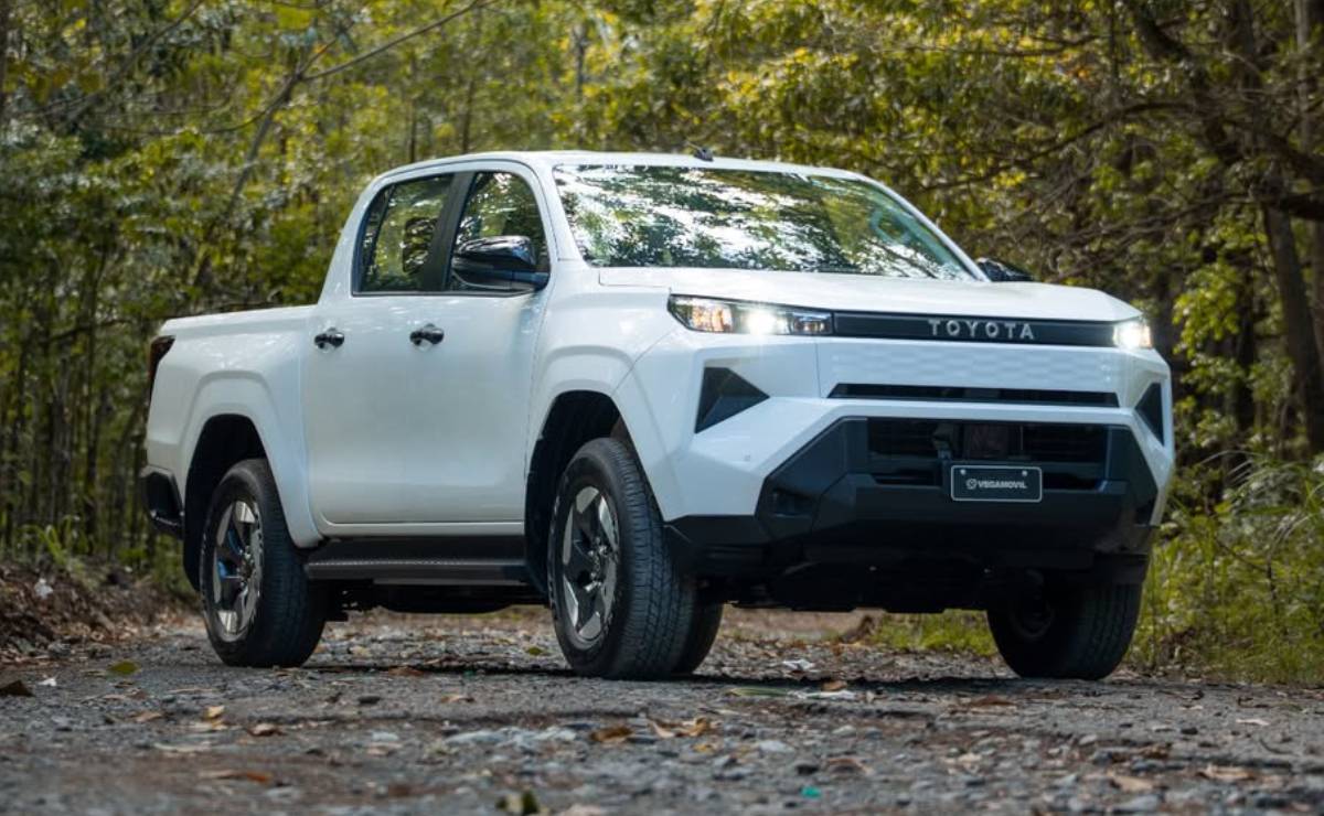 Nueva Toyota Hilux electrica
