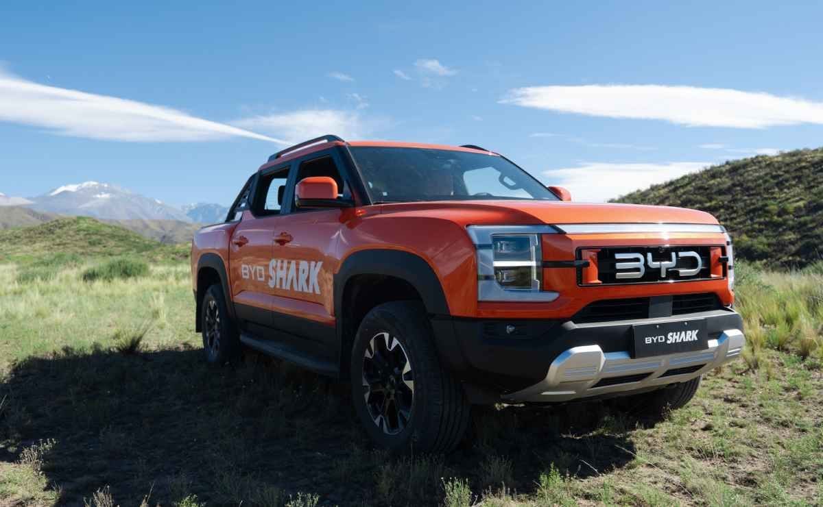 BYD ya lanzó la nueva Shark con 437 CV, tracción 4x4 y más para superar a Toyota Hilux 3 byd shark2