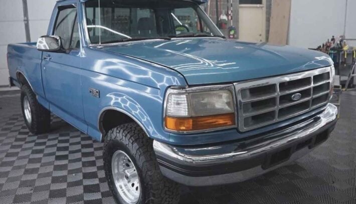La restauración de esta Ford F-150